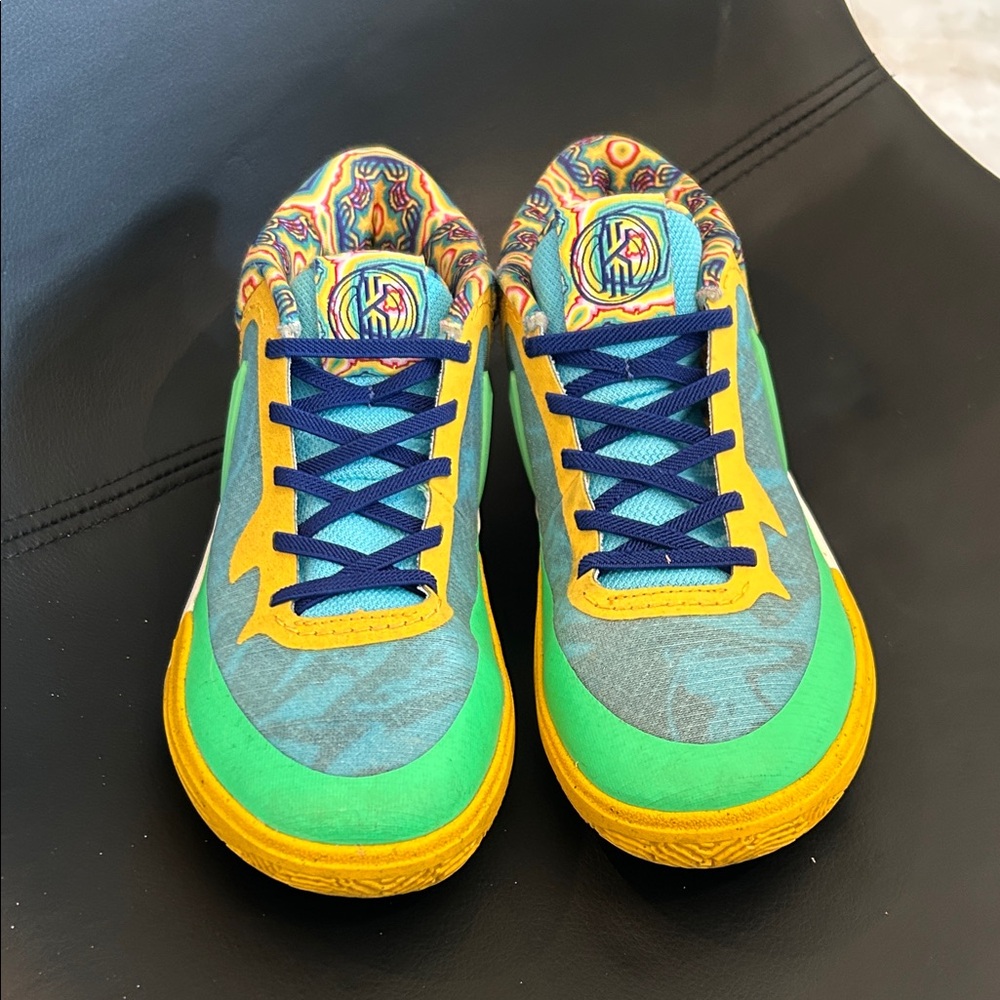 Kyrie Go 8 Nike Kids Sneakers in Green, Yellow, and Blue